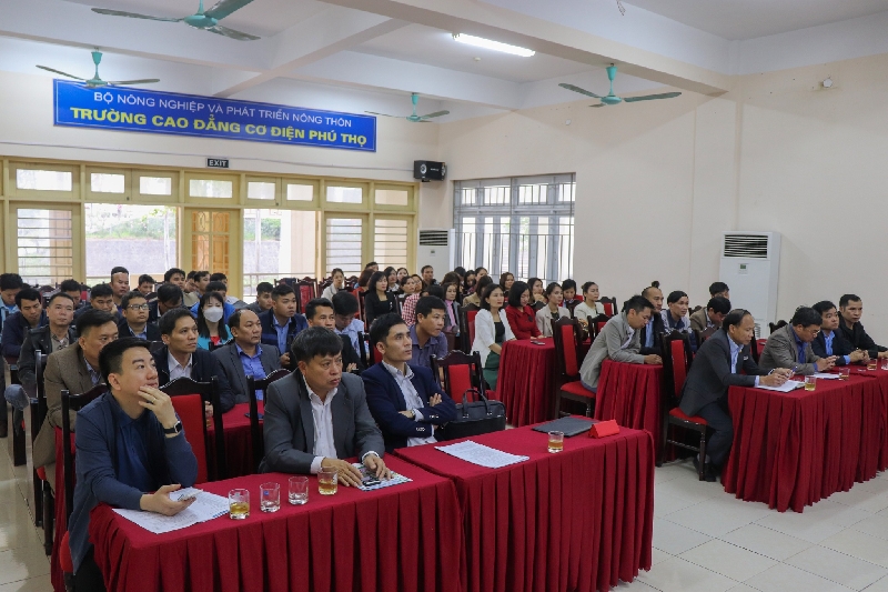 Đảng bộ Trường Cao đẳng Cơ điện Phú Thọ chú trọng nâng cao chất lượng sinh hoạt chi bộ