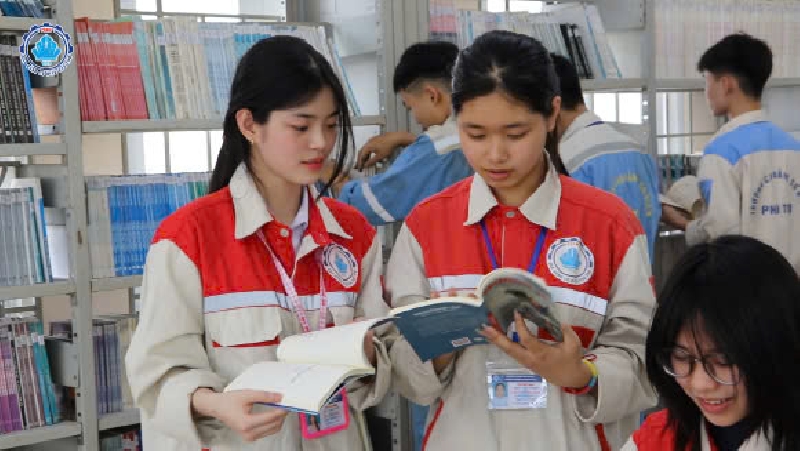 Ngày sách và văn hoá đọc Việt Nam 2025 tại PCEM